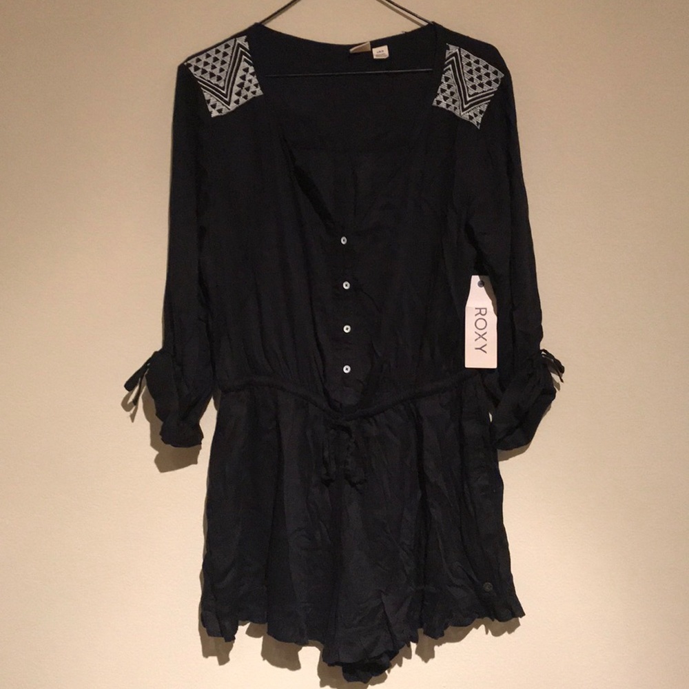 Roxy romper, tags still on!